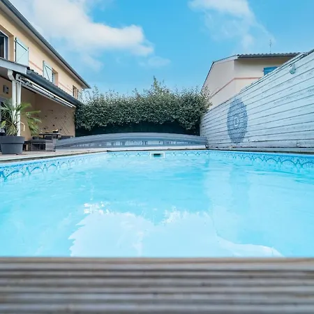 ヴィラ Spacieuse Dans Avec Piscine Et Bbq *